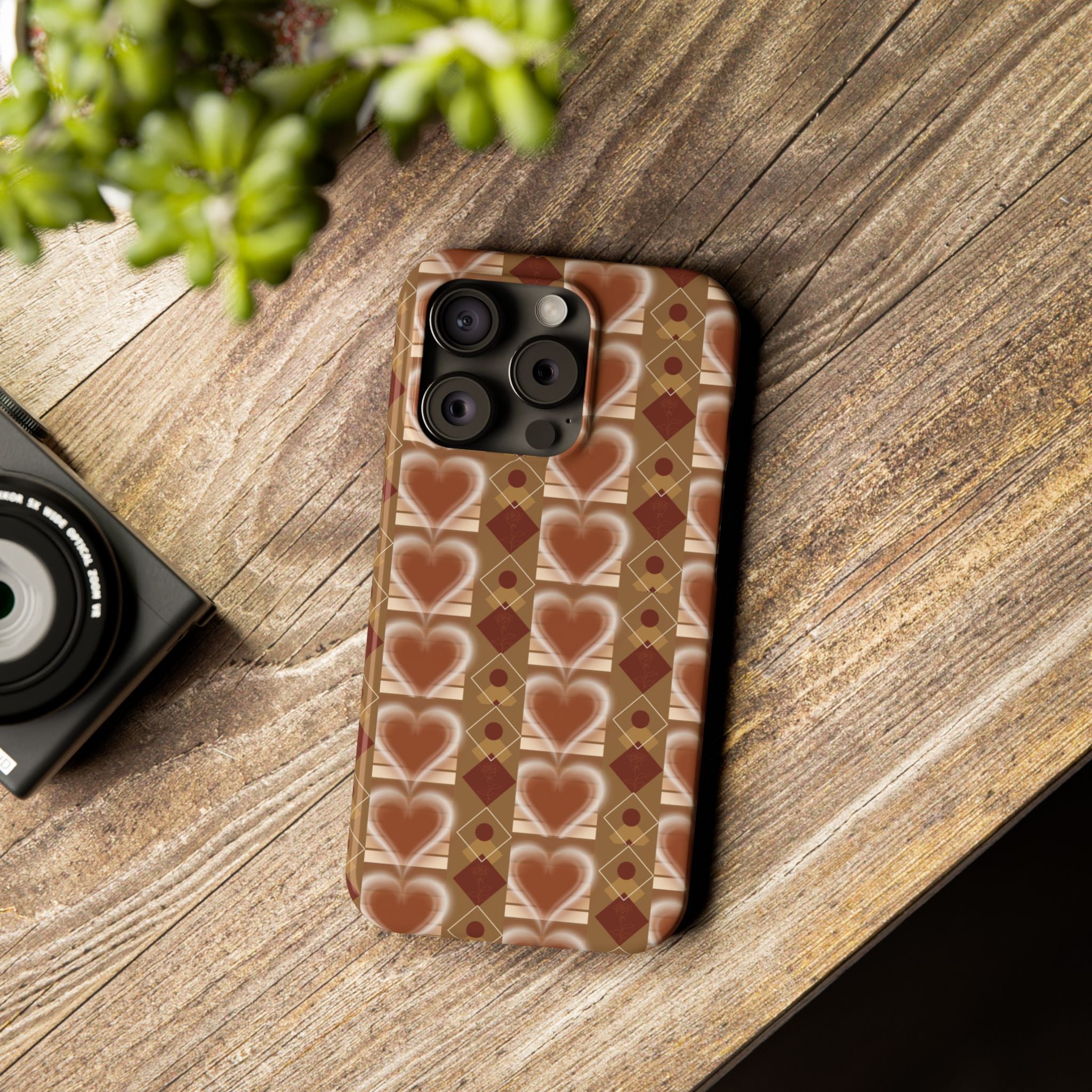 Fall Inspired Phone Case — Retro Brown Heart Pattern Slim Phone Case